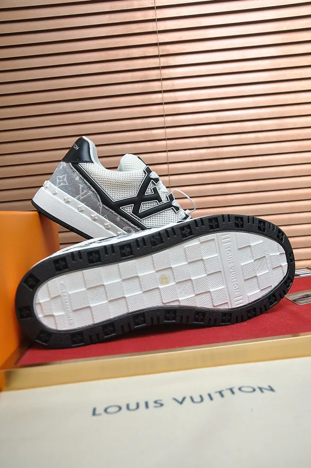 Louis Vuitton LV Trainer Gray Black Monogram Canvas Oversized Logo Lifestyle Sneakers 3