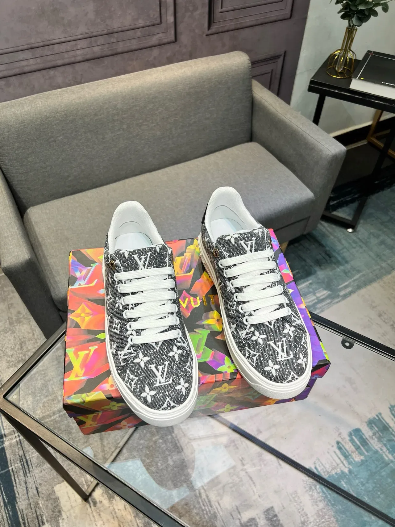 Louis Vuitton LV Trainer Gray White Monogram Canvas Low-Top Lifestyle Sneakers 4