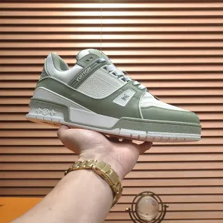 Louis Vuitton LV Trainer Green White Layered Sole Textured Leather Panels Lifestyle Sneakers
