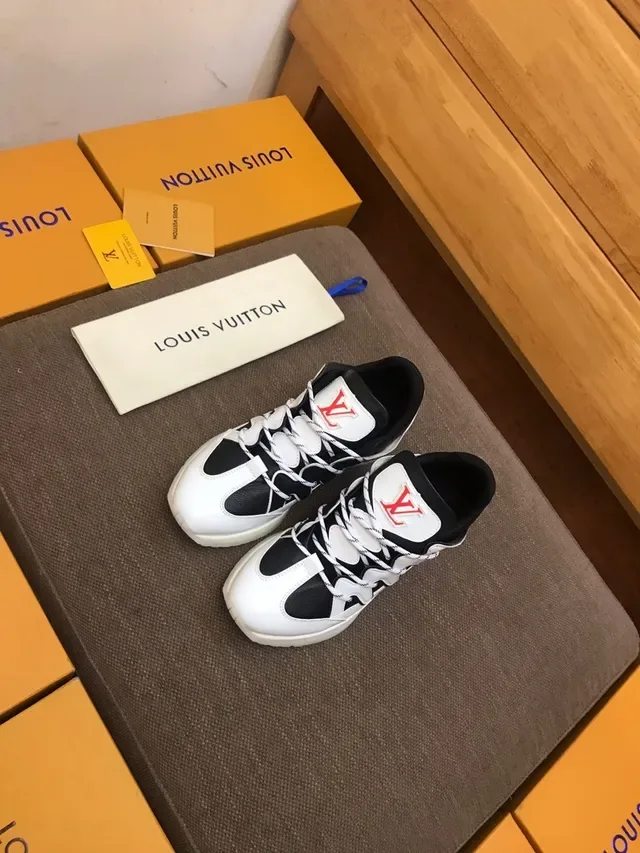 Louis Vuitton LV Trainer White Black Chunky Sole Layered Strap Overlays Lifestyle Sneakers 3