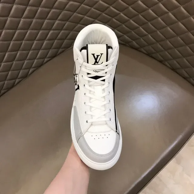 Louis Vuitton LV Trainer Chaussures Lifestyle Cuir Blancs Noirs Hautes 4