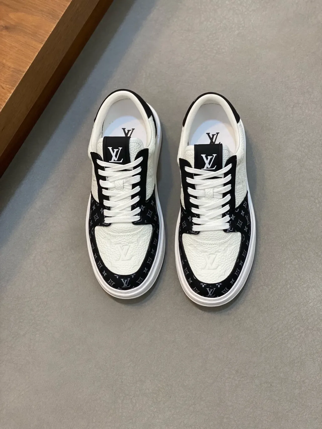 Louis Vuitton LV Trainer White Black Low-Top Monogram-Panelled Lifestyle Sneakers 5