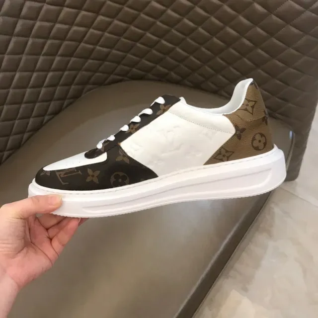 Louis Vuitton LV Trainer সাদা বাদামী Monogram Canvas Embossed Leather লাইফस्टাইল স্নিকার্স 3