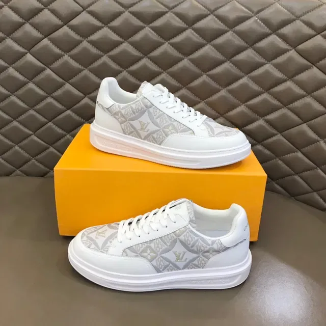 Louis Vuitton LV Trainer White Gray Monogram-Print Side Panels Smooth Leather Overlays Lifestyle Sneakers 7