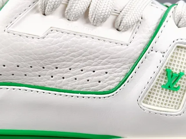 Louis Vuitton LV Trainer White Green Leather Upper Contrast Stitching And Accents Lifestyle Sneakers 6