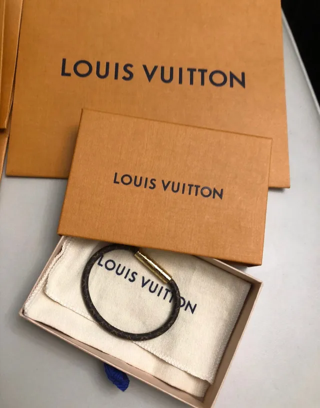 Louis Vuitton Monogram pulseira marrom dourado couro fecho cilíndrico 2
