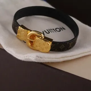 سوار لويس فيتون مونوغرام كانفاس و جلد مع بوكل