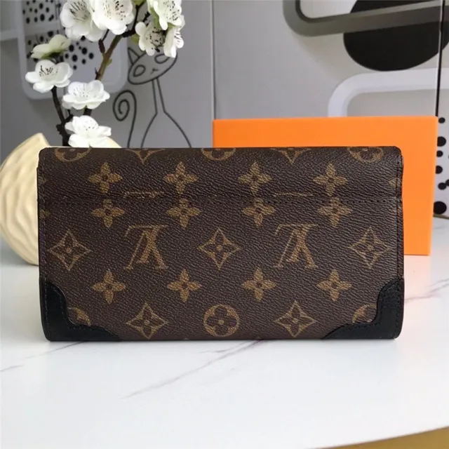 Louis Vuitton Monogram Canvas এবং লাল চামড়ার লম্বা ওয়ালেট 9