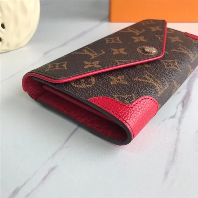 Louis Vuitton Monogram Canvas এবং লাল চামড়ার লম্বা ওয়ালেট 17