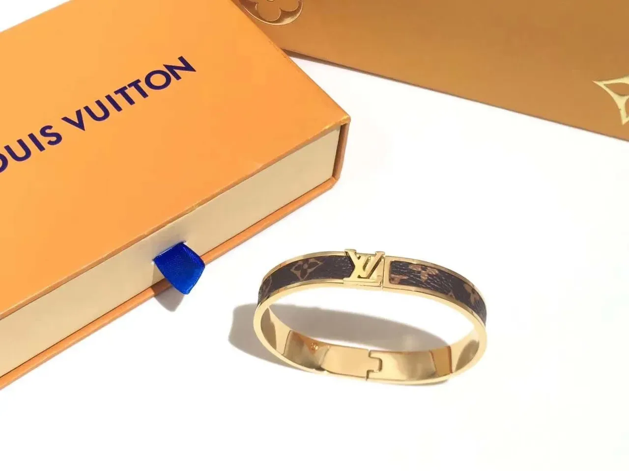 Louis Vuitton Monogram Canvas Bangle Brown Gold Hinged Bracelet 3