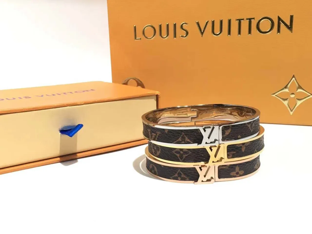 Louis Vuitton Monogram Canvas Bangle Brown Gold Hinged Bracelet 5