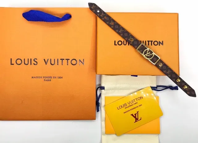 Louis Vuitton Monogram Canvas Circle Buckle Brown Gold Leather Belt 4