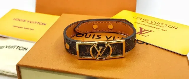 Louis Vuitton Monogram Canvas Circle Buckle Brown Gold Leather Belt 6
