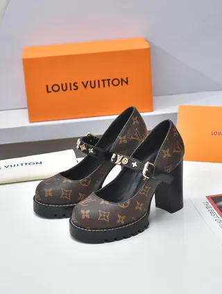 Louis Vuitton Monogram toile sangle patent Mary Jane chaussures 7