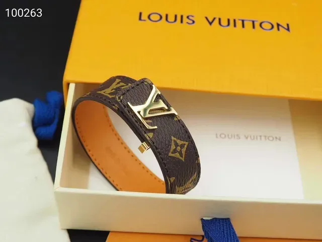 حزام جلدي لويس فيتون Monogram Canvas شريط عريض LV بكل 7