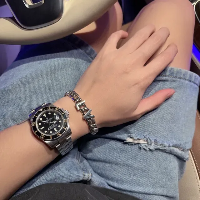 Louis Vuitton Monogram Chain Silver Bracelet 7