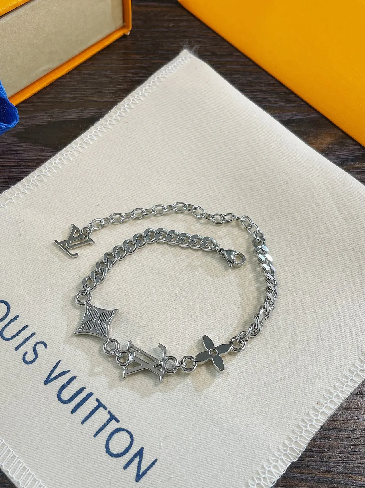 Louis Vuitton Monogram Chain Silver-Tone Necklace 3