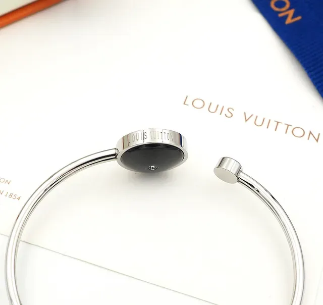 Louis Vuitton Monogram Enamel Disc Bangle Bracelets 6