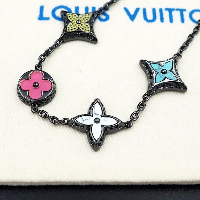 Louis Vuitton Monogram Flowers Enamel Floral Charm Bracelet 7