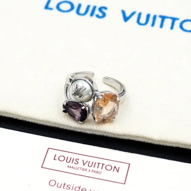 Louis Vuitton Monogram Joalheria Dourado/Prata Anel Três Pedras LV Cabochon 2