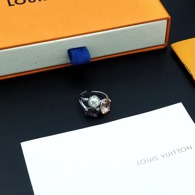 Louis Vuitton Monogram Joalheria Dourado/Prata Anel Três Pedras LV Cabochon 5