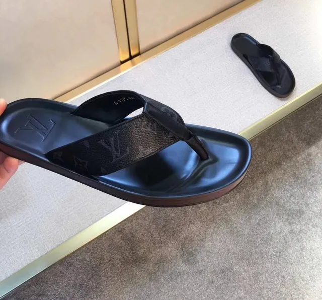 Louis Vuitton Monogram Leather Thong Slipper 3