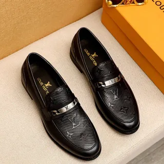 路易威登 Monogram 乐福鞋 黑色皮革金属带 乐福鞋