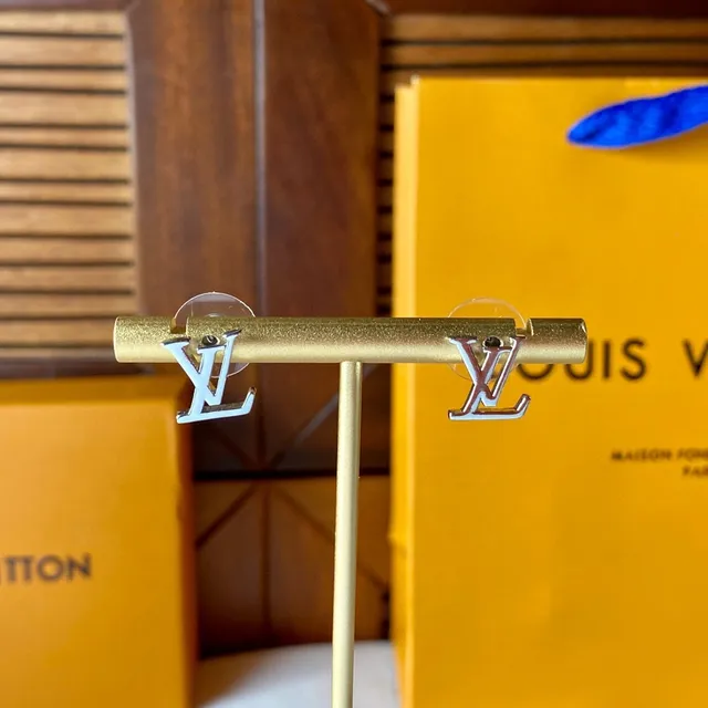 Louis Vuitton Monogram Logo Stud Earrings 4