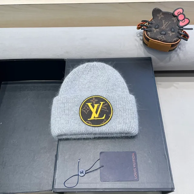 Louis Vuitton Monogram Patch Gray Knit Beanie 2