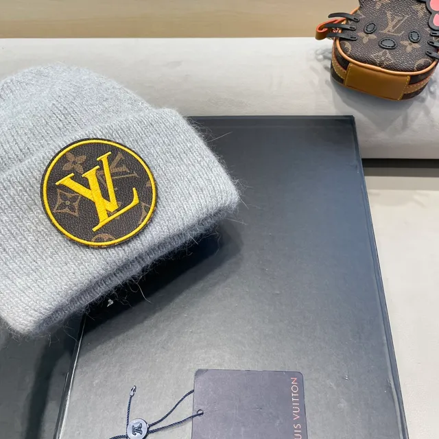 Louis Vuitton Monogram Patch Gray Knit Beanie 5