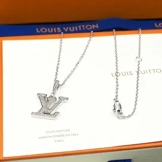 Louis Vuitton Monogram Pendant Silver White Pavé-Set Fine Curb-Link Chain Necklace