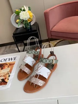 Louis Vuitton estampado de monograma multi-cinta sandalias planas casuales 7