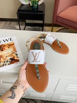 Sandale Louis Vuitton Monogram Blanc Marron Cuir Silhouette Sandales Casual 8