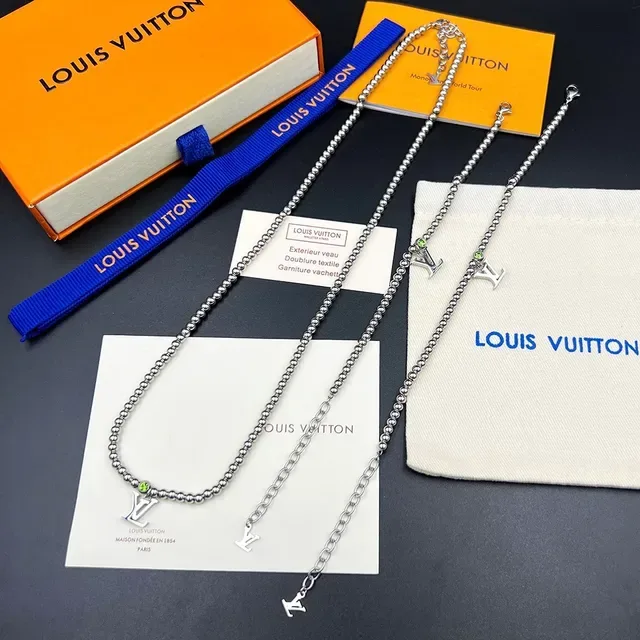Louis Vuitton Monogram World Tour Gold Green Beaded Ball-Chain LV Charm Necklace 6