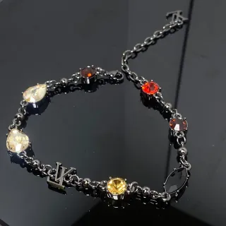 Louis Vuitton Pulsera de Charms con múltiples gemas monograma
