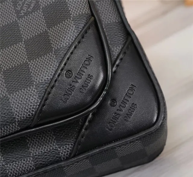 Louis Vuitton Multi Pochette Accessoires Black Gray Damier Graphite Checkered Canvas Zip-Top Closure Crossbody Bag 9