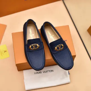Louis Vuitton 海军金 压纹皮革 LV 徽章 乐福鞋