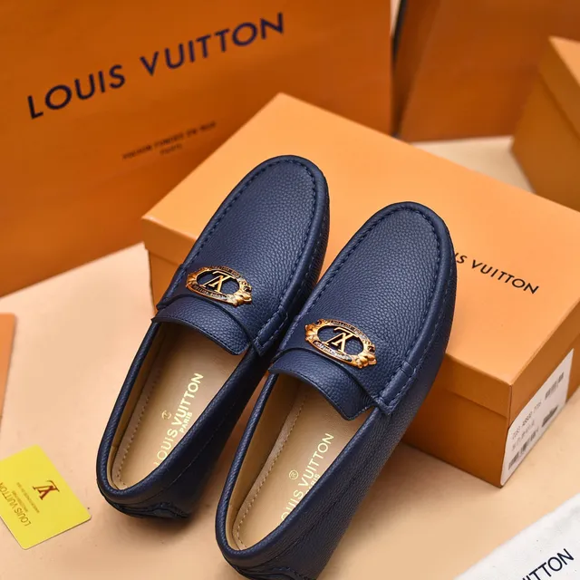 Louis Vuitton Navy Gold Pebbled Leather LV Medallion Loafer 3