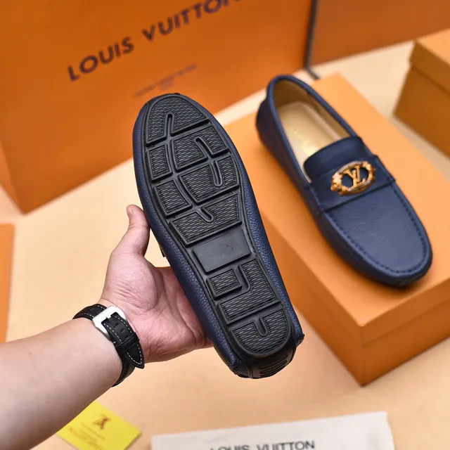 Louis Vuitton Navy Gold Pebbled Leather LV Medallion Loafer 4