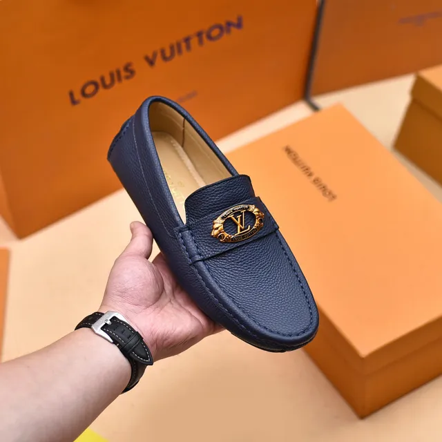 Louis Vuitton Navy Gold Pebbled Leather LV Medallion Loafer 6