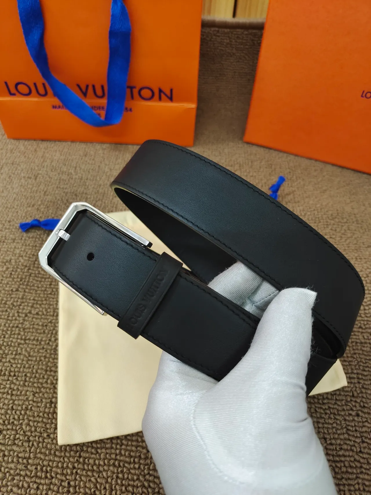 Louis Vuitton Navy Silver Smooth Polished Buckle Leather Belt 5