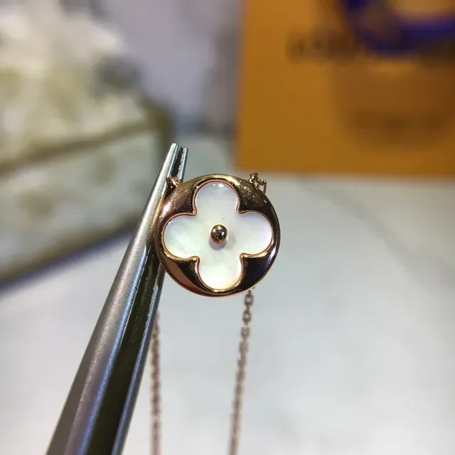 Louis Vuitton Orange Gold Flower-Shaped Enamel Pendants Chains Necklace 4