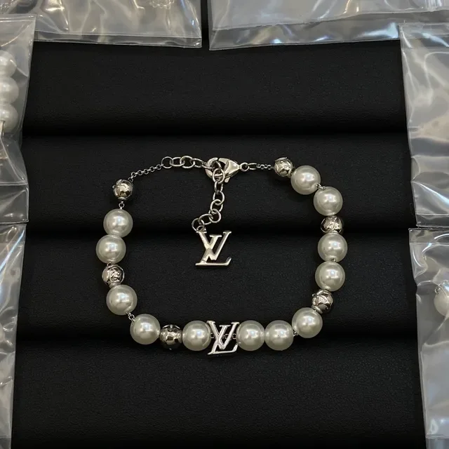 Louis Vuitton Pearl and Gold-Tone LV Monogram Bracelet 2