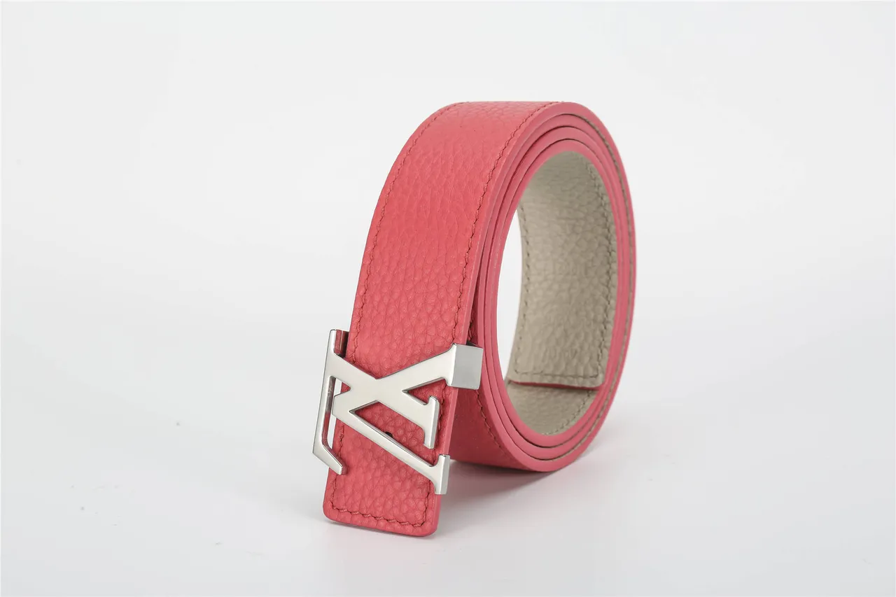 Louis Vuitton Pink Silver Pebbled Monogram Buckle Leather Belt 4