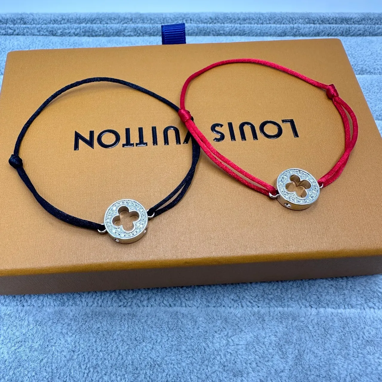 Louis Vuitton Red Gold Silk-Like Cord Circular Pavé Crystal Charm Bracelet 3