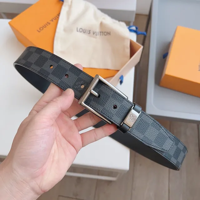 Louis Vuitton Reversible Belt Gray Beige Damier Graphite Canvas Smooth Edge Leather Belt 7