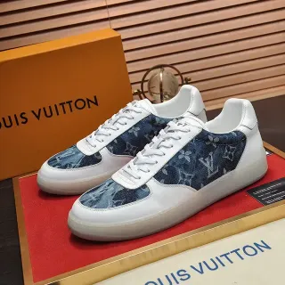 Louis Vuitton Run Away jeans Monogram tênis lifestyle branco e azul
