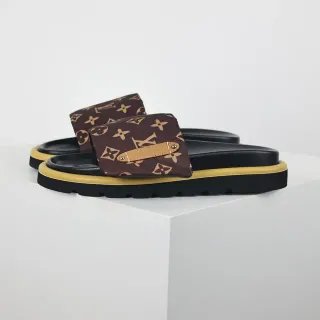 Louis Vuitton Run Away Monogram Canvas Slippers
