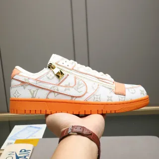 Louis Vuitton Run Away Monogram White Orange tênis lifestyle