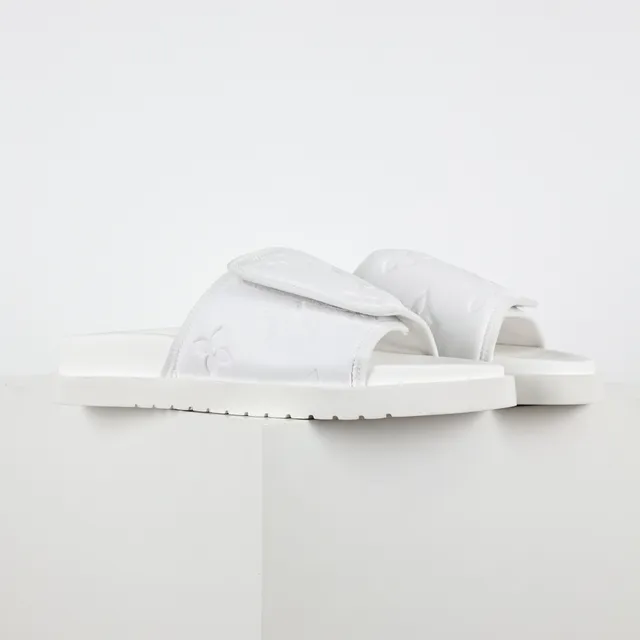 Louis Vuitton Run Away Slide White Slippers 3